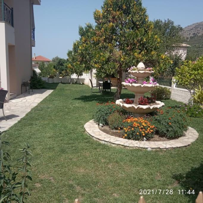 Διαμέρισμα Μεντησ Igoumenítsa Eksteriør bilde